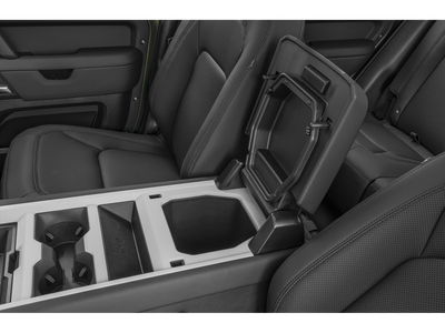 2026 Land Rover Defender 110 V8