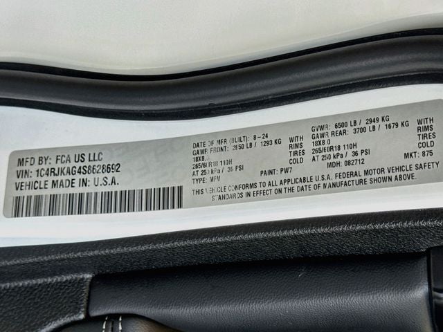 2025 Jeep Grand Cherokee L Laredo