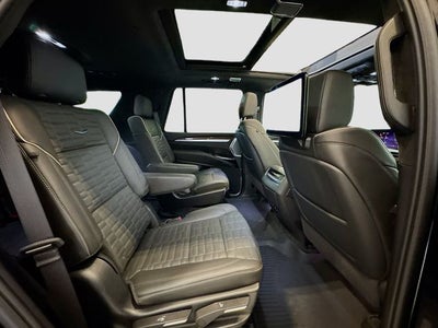 2025 Cadillac Escalade Sport Platinum