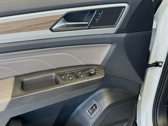 2023 Volkswagen Atlas SEL