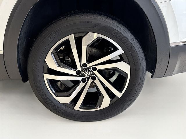 2023 Volkswagen Atlas SEL