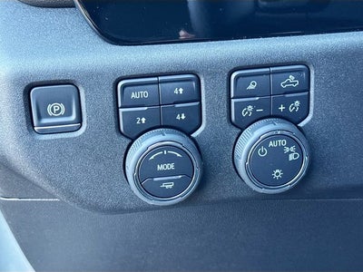 2025 Chevrolet Silverado 1500 LT LT1