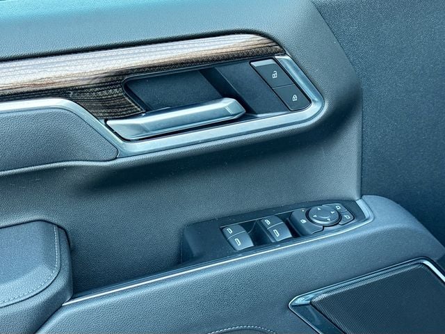 2025 Chevrolet Silverado 1500 LT LT1