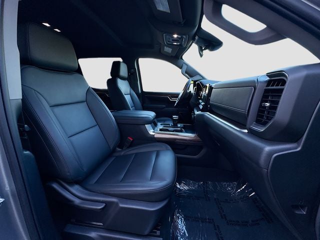 2025 Chevrolet Silverado 1500 LT LT1