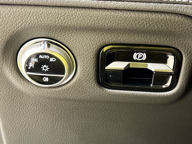 2023 Mercedes-Benz EQS 450 4MATIC®