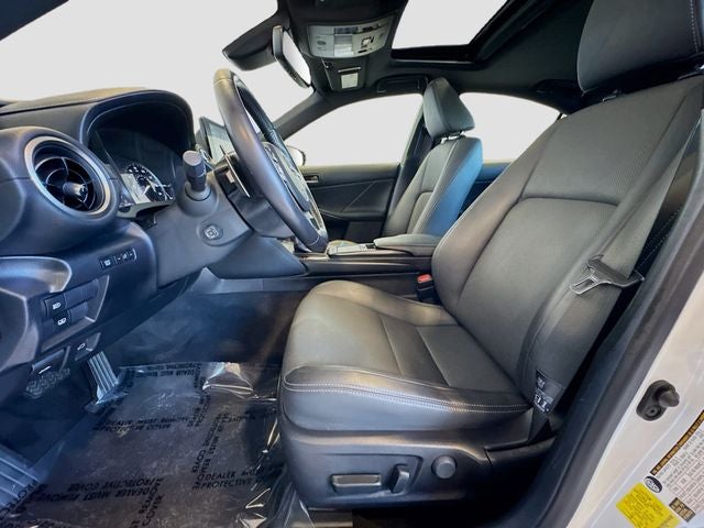 2022 Lexus IS 300