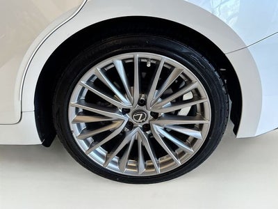 2022 Lexus IS 300