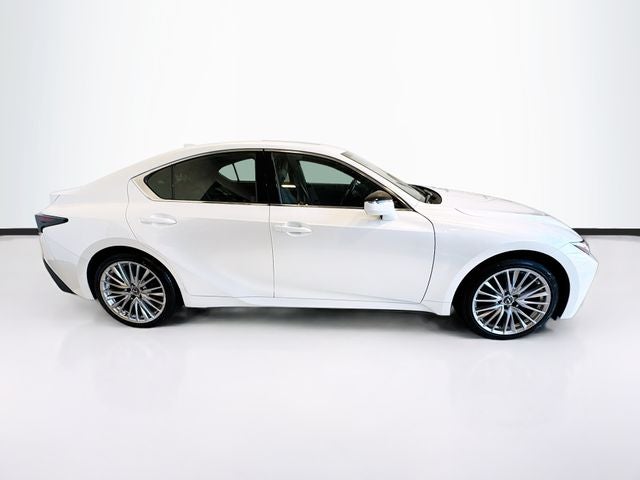 2022 Lexus IS 300