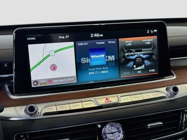2020 Kia K900 Luxury