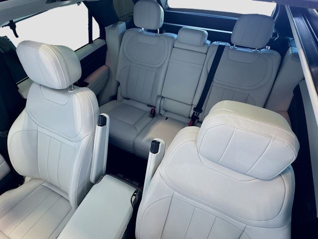 2024 Land Rover Range Rover Sport SE