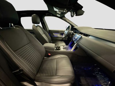 2025 Land Rover Discovery Sport SE