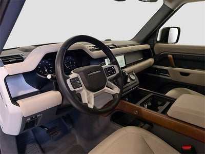 2023 Land Rover Defender 110 SE