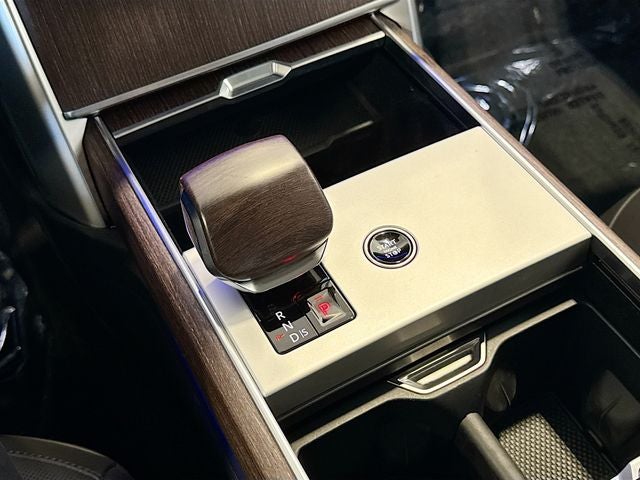 2024 Land Rover Range Rover SE