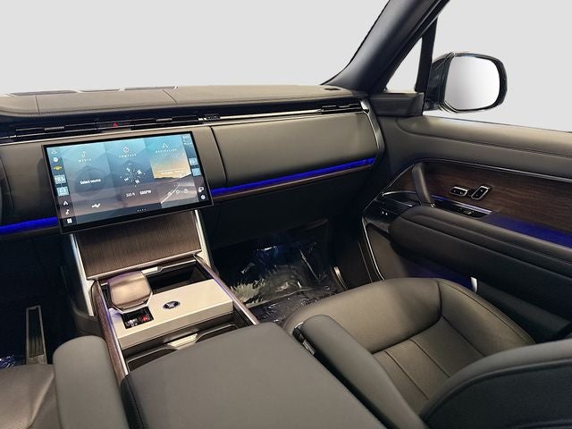 2024 Land Rover Range Rover SE