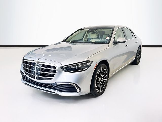 2025 Mercedes-Benz S-Class S 580 4MATIC's photo