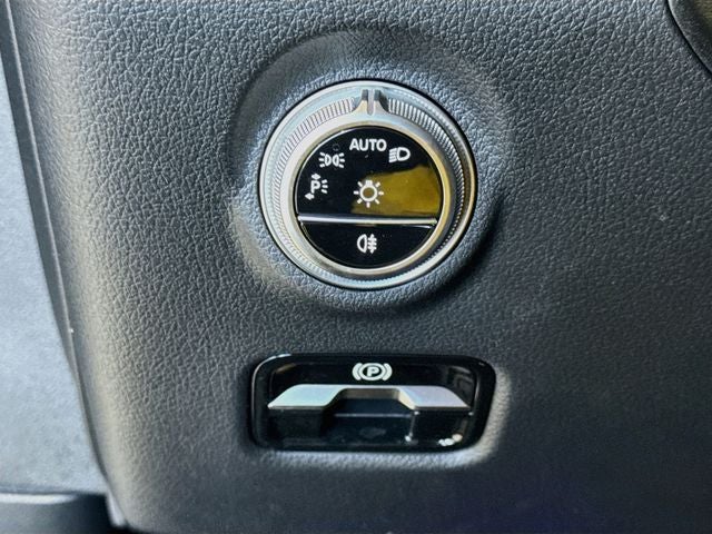 2025 Mercedes-Benz C-Class C 300 4MATIC®