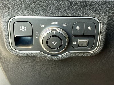 2025 Mercedes-Benz GLB GLB 250 4MATIC®