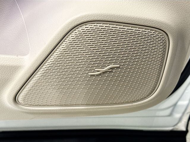 2025 Mercedes-Benz GLB GLB 250 4MATIC®