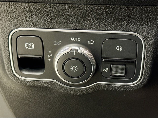 2025 Mercedes-Benz GLB GLB 250 4MATIC®