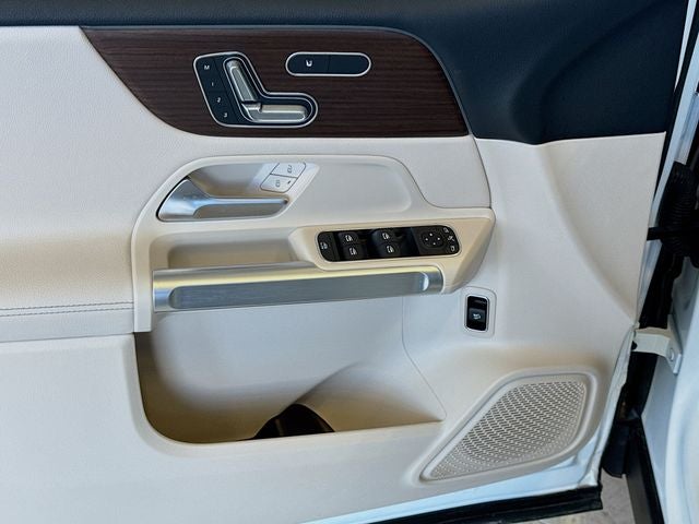 2025 Mercedes-Benz GLB GLB 250 4MATIC®