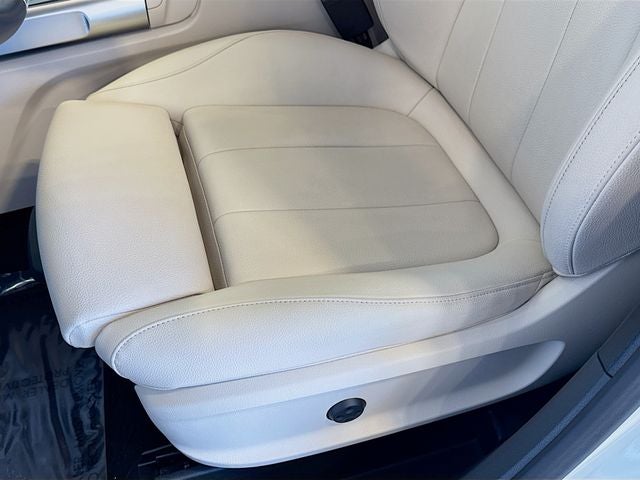 2025 Mercedes-Benz GLB GLB 250 4MATIC®