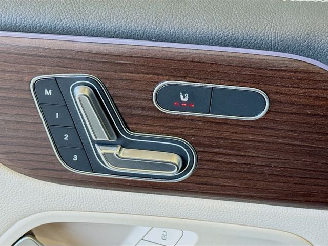 2025 Mercedes-Benz GLB GLB 250 4MATIC®