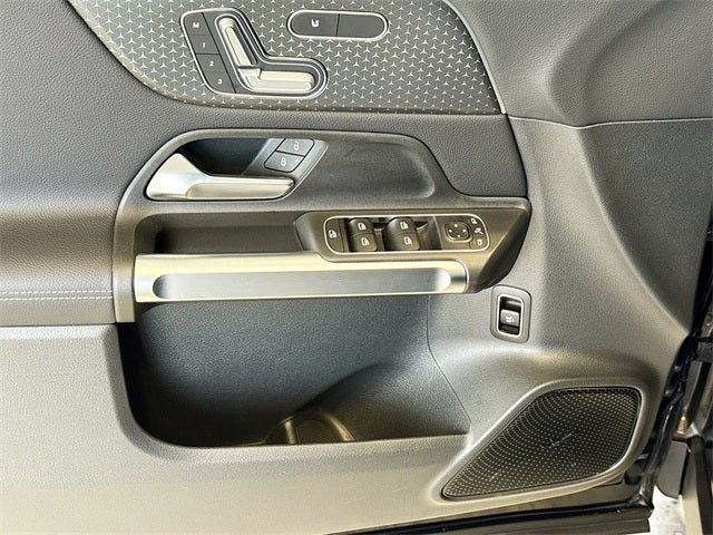 2025 Mercedes-Benz GLB GLB 250 4MATIC®