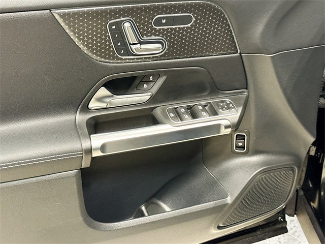 2025 Mercedes-Benz GLB GLB 250 4MATIC®