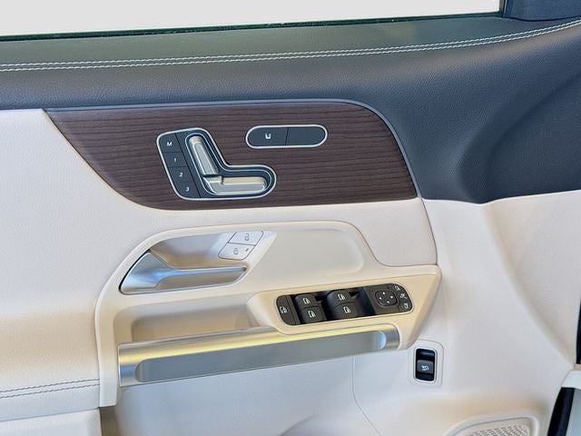 2025 Mercedes-Benz GLB GLB 250 4MATIC®