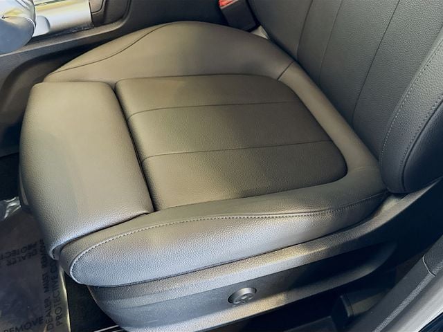 2025 Mercedes-Benz GLB GLB 250 4MATIC®