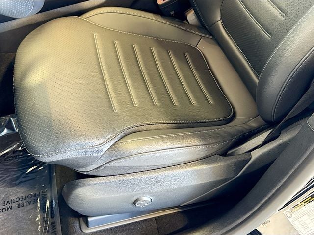 2025 Mercedes-Benz GLC GLC 350e 4MATIC®