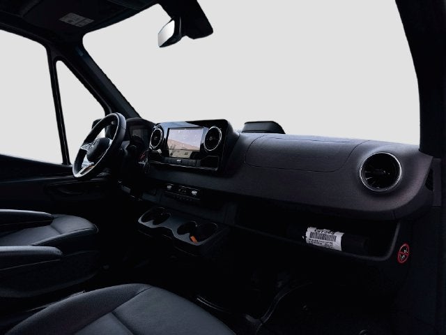 2025 Mercedes-Benz Sprinter 2500 Crew 144 WB