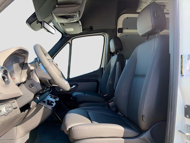 2025 Mercedes-Benz Sprinter 2500 Cargo 144 WB 4MATIC®
