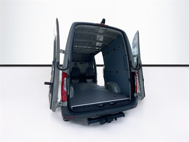 2026 Mercedes-Benz Sprinter 2500 Cargo 144 WB 4MATIC®