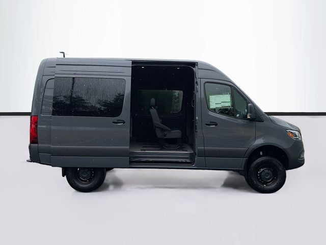 2026 Mercedes-Benz Sprinter 2500 Crew 144 WB 4MATIC®
