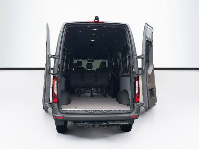 2026 Mercedes-Benz Sprinter 2500 Crew 144 WB 4MATIC®
