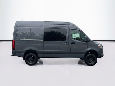 2026 Mercedes-Benz Sprinter 2500 Crew 144 WB 4MATIC®