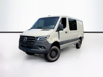 2026 Mercedes-Benz Sprinter 2500 Crew 144 WB 4MATIC®