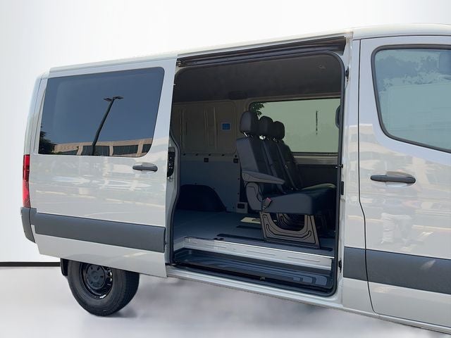 2026 Mercedes-Benz Sprinter 2500 Crew 144 WB 4MATIC®
