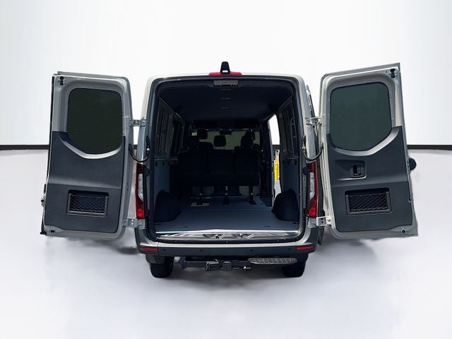 2026 Mercedes-Benz Sprinter 2500 Crew 144 WB 4MATIC®
