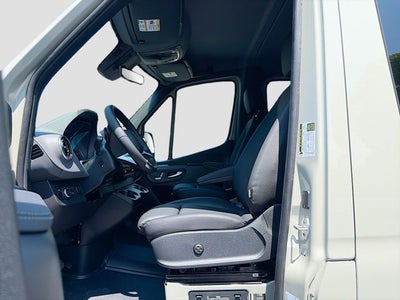 2026 Mercedes-Benz Sprinter 2500 Crew 144 WB 4MATIC®