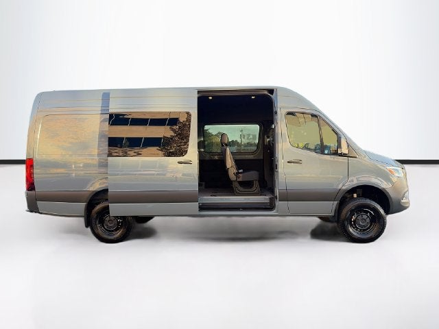 2026 Mercedes-Benz Sprinter 2500 Crew 170 WB 4MATIC®