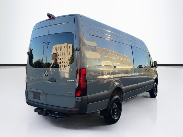 2026 Mercedes-Benz Sprinter 2500 Crew 170 WB 4MATIC®