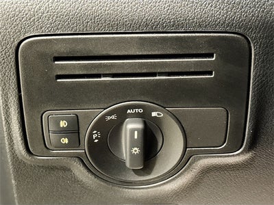 2023 Mercedes-Benz Metris Passenger