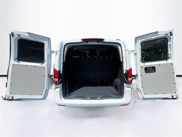 2023 Mercedes-Benz Metris Passenger