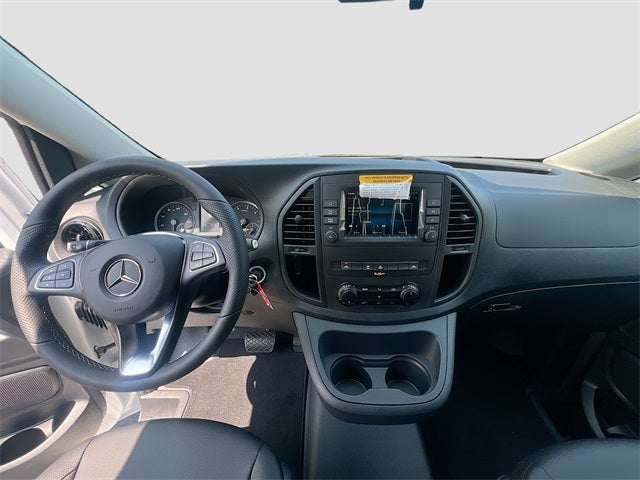 2023 Mercedes-Benz Metris Passenger