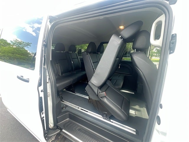 2023 Mercedes-Benz Metris Passenger