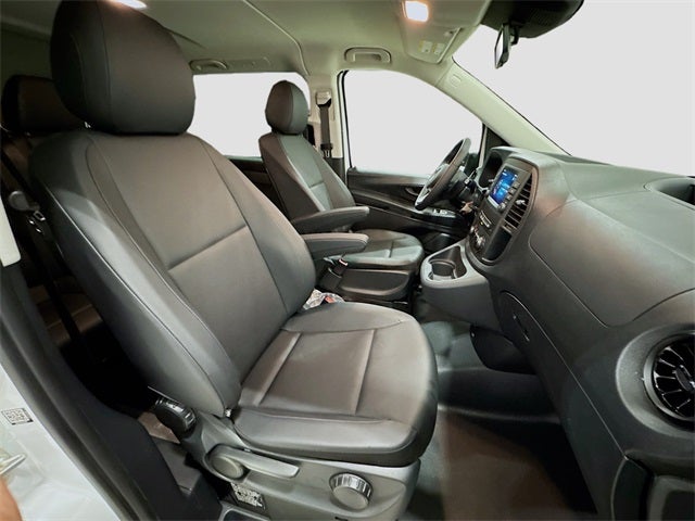 2023 Mercedes-Benz Metris Passenger