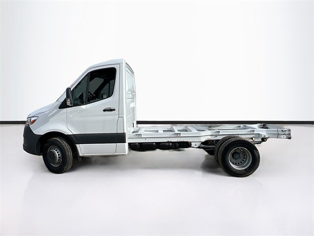 2024 Mercedes-Benz Sprinter 4500 Standard Roof Cab Chassis