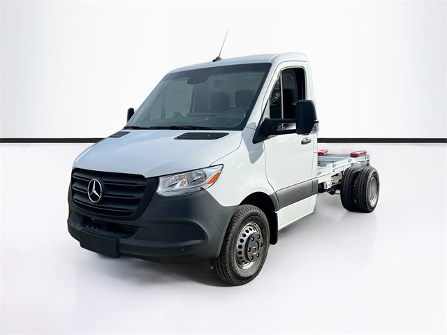 2024 Mercedes-Benz Sprinter 4500 Standard Roof Cab Chassis